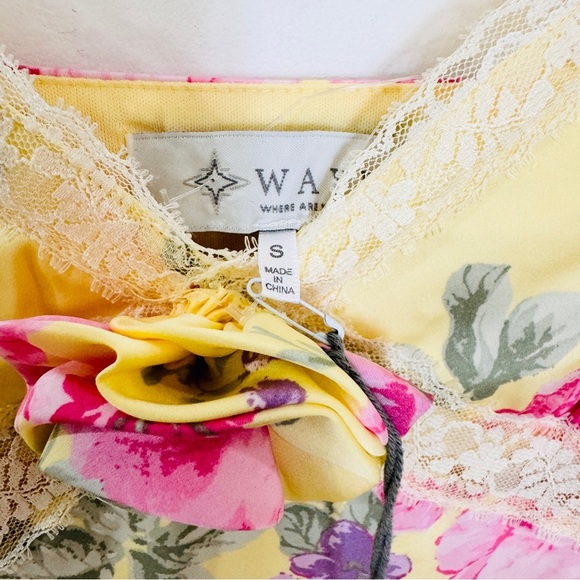 Wayf Floral Yellow midi  Dress NEW - Picture 8 of 16